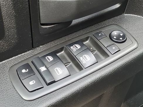 Used 2021 RAM 3500 Tradesman image 23