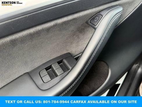 Used 2023 Tesla Model Y Long Range image 18