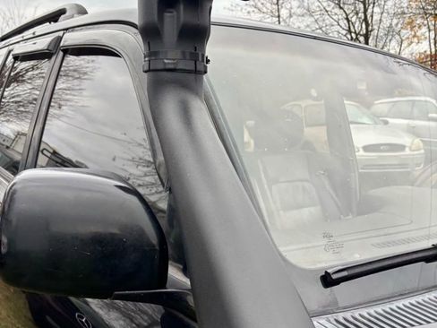 Used 2000 Lexus LX 470 4WD image 13