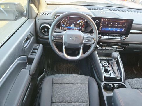 Used 2024 Chevrolet Colorado Z71 w/ Z71 Convenience Package 2 image 10