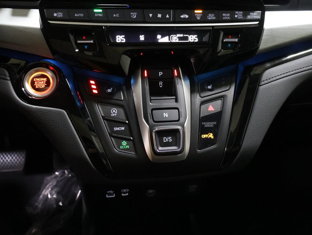 New 2026 Honda Odyssey Touring image 28