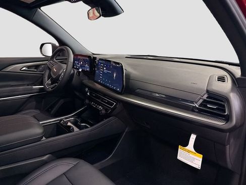 New 2026 Chevrolet Traverse LT w/ LPO, Floor Liner Package AWD/4WD image 31