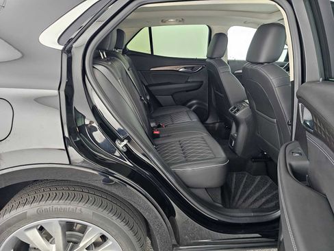 Used 2023 Buick Envision Avenir image 12