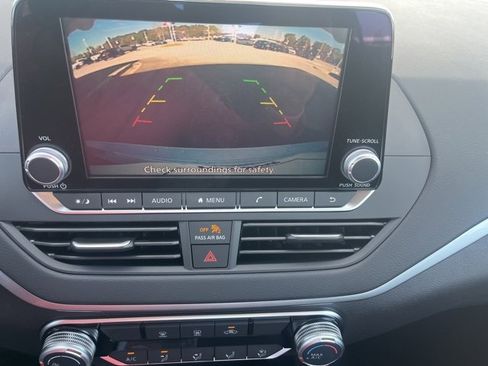 New 2025 Nissan Altima 2.5 S image 14