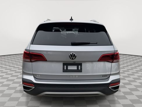 Used 2022 Volkswagen Taos SE image 8