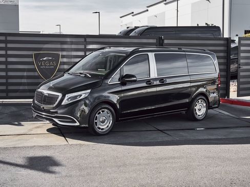 Used 2021 Mercedes-Benz Metris Passenger w/ Premium Safety Package image 6