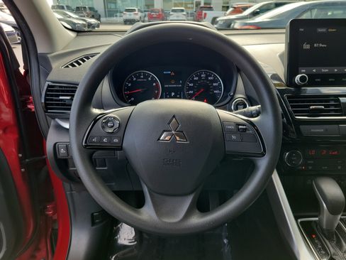 Used 2024 Mitsubishi Eclipse Cross LE AWD/4WD image 21