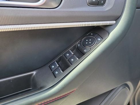 Used 2025 Ford Explorer ST-Line w/ Premium Package image 14