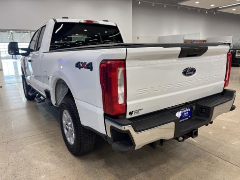 Certified 2023 Ford F250 XLT image 6