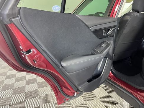 Used 2022 Subaru Outback Premium AWD/4WD image 12