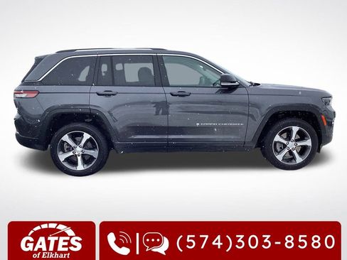 Used 2022 Jeep Grand Cherokee Limited 4xe image 11