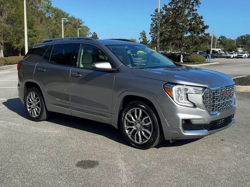 Used 2024 GMC Terrain Denali w/ Denali Premium Package image 2