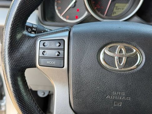 Used 2013 Toyota 4Runner SR5 w/ Premium Pkg AWD/4WD image 15