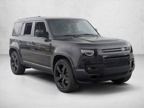 Used 2026 Land Rover Defender 110 S AWD/4WD image 7