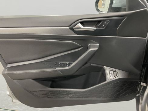 Used 2024 Volkswagen Jetta SE w/ Panoramic Sunroof Package FWD image 22