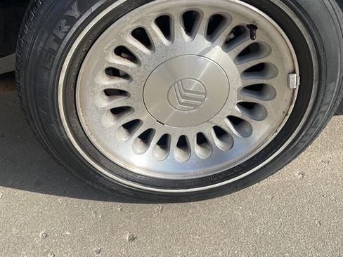 Used 2001 Mercury Grand Marquis LS image 25