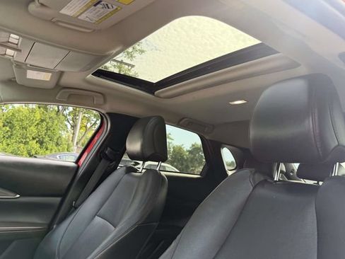 Used 2022 MAZDA CX-30 AWD 2.5 S w/ Premium Package image 13