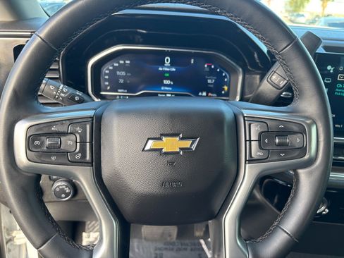 Used 2024 Chevrolet Silverado 1500 LT w/ Z71 Off-Road Package image 28