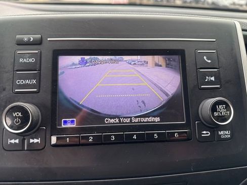 Used 2017 Honda Ridgeline Sport image 16