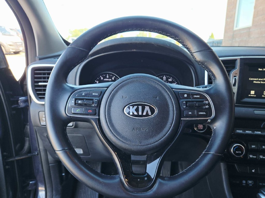 Used 2018 Kia Sportage EX AWD/4WD image 12
