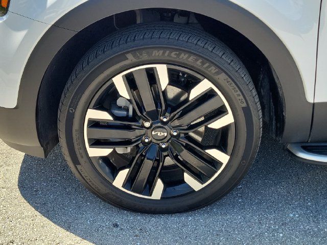 Certified 2024 Kia Telluride SX Prestige w/ Towing Package AWD/4WD image 5