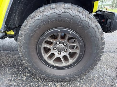 Used 2023 Jeep Wrangler Unlimited Rubicon 392 w/ Xtreme Recon 35" Tire Package AWD/4WD image 22