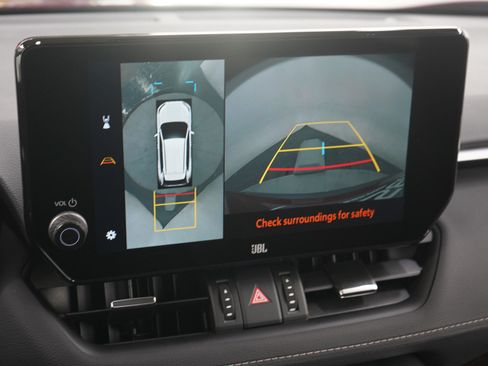 Used 2025 Toyota RAV4 Limited w/ Advanced Technology Package image 27