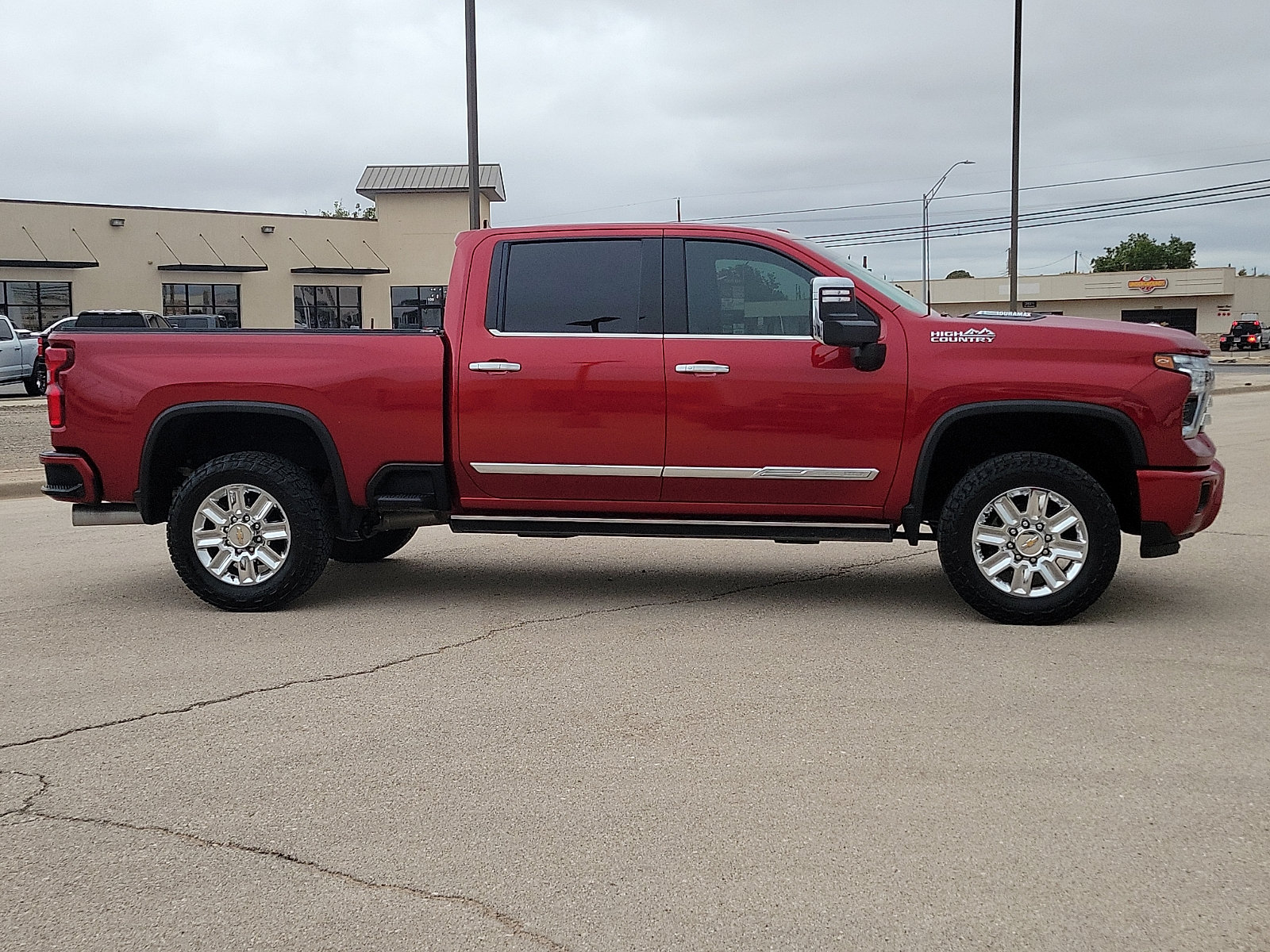 Used 2024 Chevrolet Silverado 3500 High Country w/ High Country Premium Package AWD/4WD image 5
