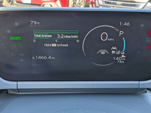 Used 2025 Subaru Solterra Limited w/ Limited Convenience Package image 17