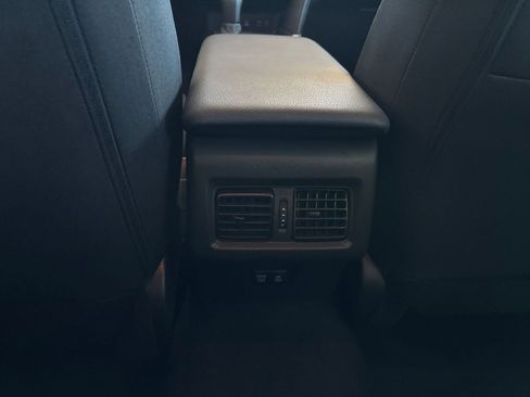 Used 2025 Toyota Camry LE image 29