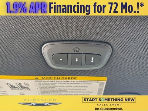 New 2026 Chrysler Pacifica Select image 16