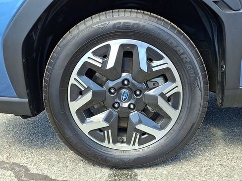 Certified 2025 Subaru Forester Premium image 8