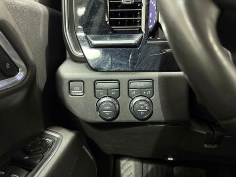 Certified 2023 GMC Sierra 1500 Elevation image 17