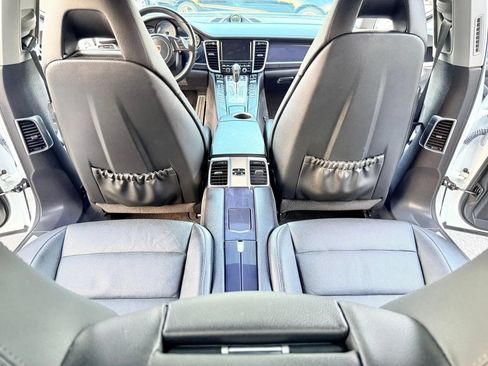 Used 2014 Porsche Panamera S RWD image 12