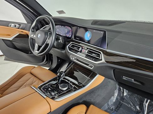 Certified 2023 BMW X5 xDrive45e w/ Parking Assistance Package image 13