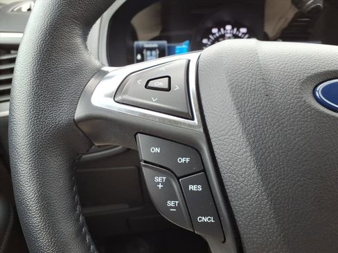 Certified 2023 Ford Edge SEL w/ Convenience Package image 16