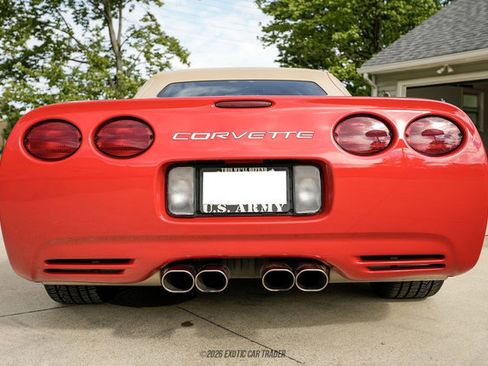 Used 2002 Chevrolet Corvette Convertible w/ Preferred Equipment Group2 RWD image 17