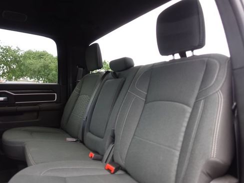 Used 2025 RAM 2500 Big Horn AWD/4WD image 24