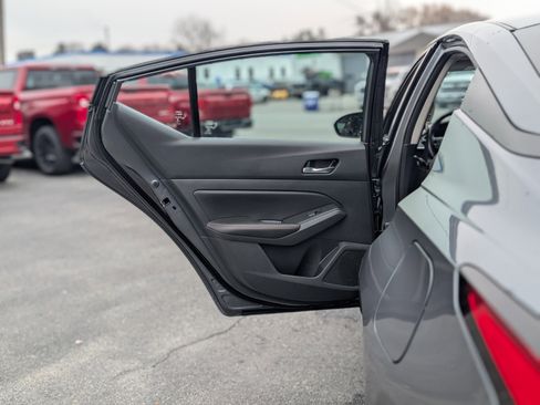 Used 2021 Nissan Altima 2.5 SR image 29