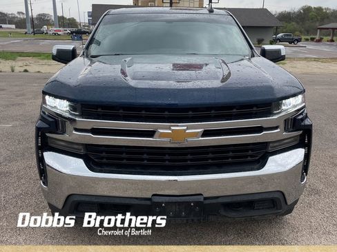 Used 2020 Chevrolet Silverado 1500 LT w/ Texas Edition image 8