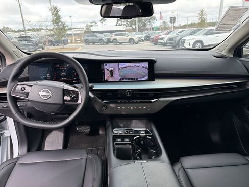 Certified 2025 Nissan Murano SL image 26