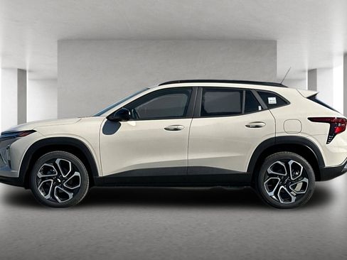 New 2026 Chevrolet Trax RS w/ Driver Confidence Package image 7