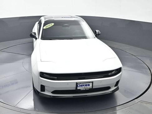 Used 2025 Dodge Charger Daytona R/T AWD/4WD image 41
