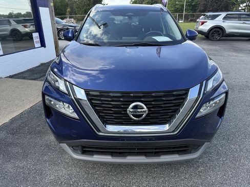 Used 2021 Nissan Rogue SV w/ Premium Package AWD/4WD image 7