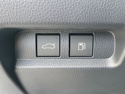 New 2026 Toyota Crown Limited image 31