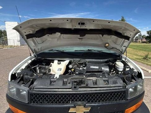 Used 2020 Chevrolet Express 2500 w/ Safety Package image 17