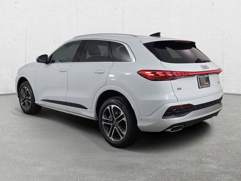 New 2026 Audi Q5 Premium AWD/4WD image 4