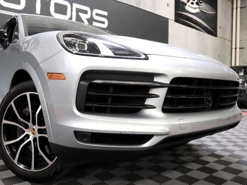 Used 2021 Porsche Cayenne image 65