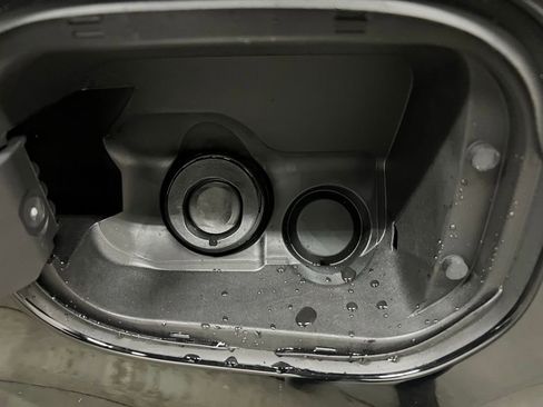 New 2026 GMC Sierra 1500 SLT w/ SLT Convenience Package image 36