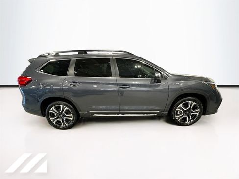 Certified 2023 Subaru Ascent Limited w/ Technology Package AWD/4WD image 4